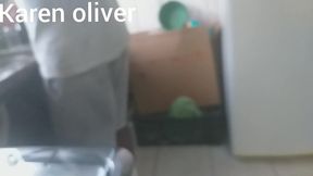 corno lava a louca enquanto sua mulher chupa o negao debaixo dos seus olhos * jefao