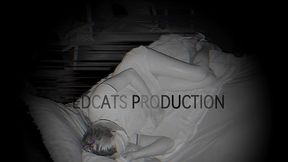 15 minutes of cumloads and shaking female orgasms in front of husband - redcat s adventures