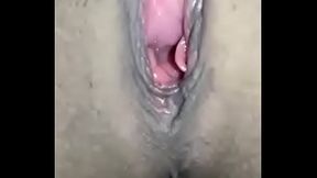 morocha mostrando como esta de dialta su vagina
