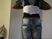 Jock does the wedgie challenge