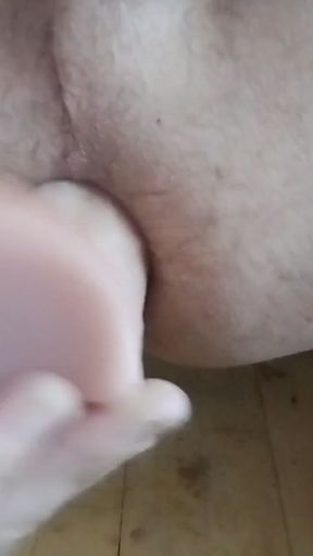 Messy close up   Clip 1