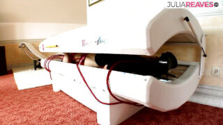 Heißer Anal-Dreier mit der vollbusigen Rothaarigen Mira Shine und der Studentin Lia Diamond