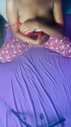 Her good pussy! good arching, twerks and werks petite black sexy ass