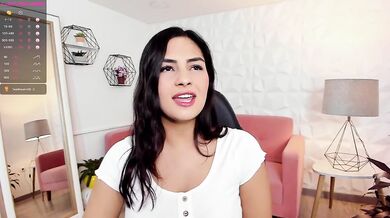 Her big lips bite cum while her tight ass fuels primal hunger