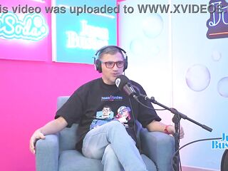 SQUIRTER mother I'd like to fuck: Lina goes wild with the machine and ends up screwing a stranger until that babe squirts!