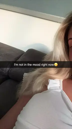 Cum from a strange guy on the pussy of my horny girlfriend Snapchat