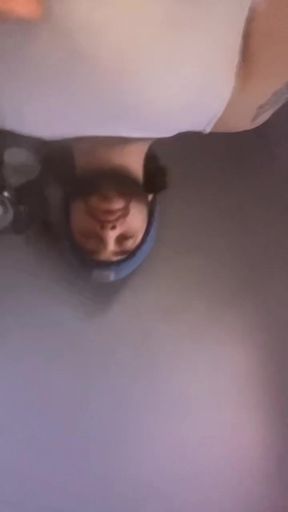Hot foot job leaves her feet glistening with desire
