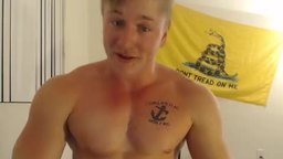 Truman Cums on His Abs