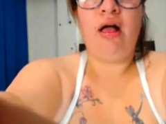 bbw drinks glass full of squirt from previous vids