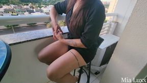 Mia Luxx Feet