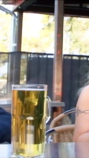 Blonde milf Candy Manson meets with tinder date and takes him home