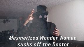 Mesmerized WonderWoman sucks off the Doctor