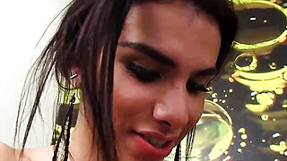 Shemale Fernanda Cristine plugs her man bareback : Part 2