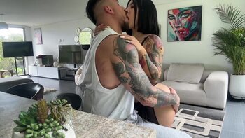 Sins And Savi - Sins & Savi's Sultry Kitchen Seduction