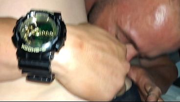 Aline teless e o professor da academia