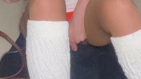 No Face Hooters Waitress Masturbating Squirting Outside After Work