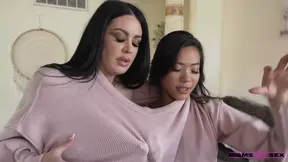 Cheerleader hottie and sister seduce each other, then eat pussy