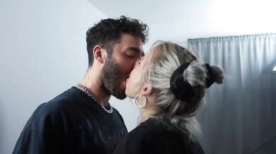 Stranger fucks us with chain slapping kinky tattooed blonde Berlin blowjob nails