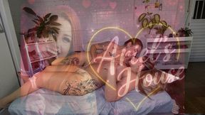 I kissed the hot blonde naked at home By Ariel and Isabelita Cam Full Hd