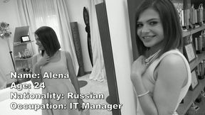 Russian IT girl from Saint Petersburg named Alean lets Rocco gape her amateur ass