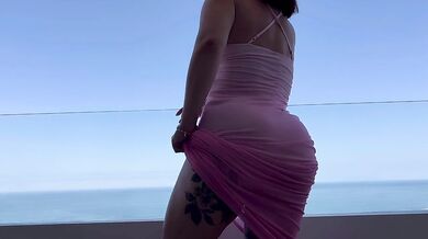 Neighbor with BUSTY and BIG ASS invites me to her apartment - JOI Katejenn