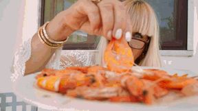 Enjoying breakfast! MP4(1920x1080)FHD