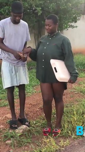 Jaw-dropping moment from "Bagger was helped by a stranger"