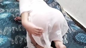 Desi step sister ko nanga chod kar bur faad diya
