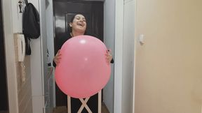 Dolina on a big balloon MP4