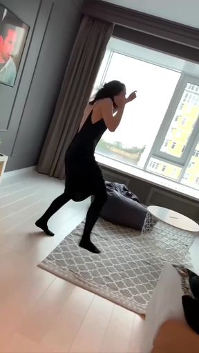 Ronya Qiwi invites you to her Fansly page for hot content