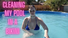 Cleaning My Pool in a Bikini WMV