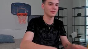 pretty Czech chap Shoots a load On camera 1