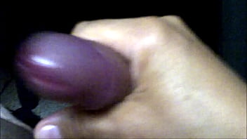 Paja rica viendo como cogen unos ricos pies - Rich handjob watching how they fuck some rich feet