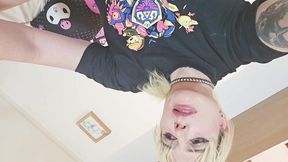 femboy gostoso dorian drake mete no seu cu apertado enquanto bate uma e engole toda a porra dele mesmo