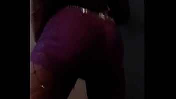 Bigger the cock the tighter  the squeeze