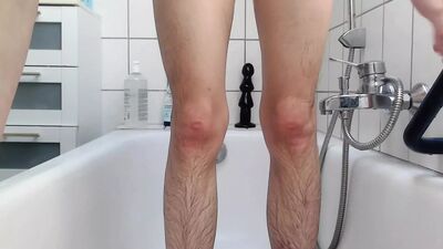 Bathtub play with Butt plug