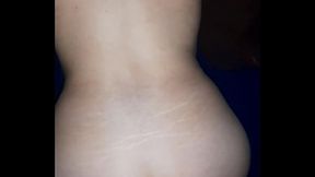 Cojiendo rico hablandole sucio