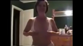 Innocent girlfriend blowjob