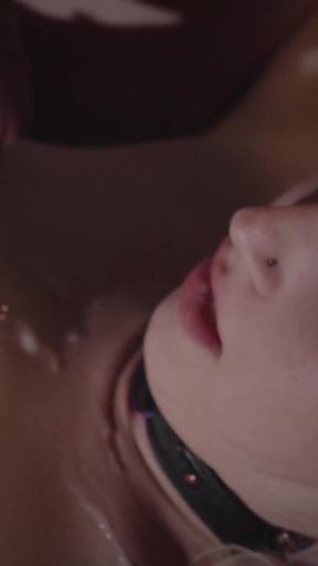 Dream Divyne, a Gorgeous Blonde Trans, Seduces a Lucky Guy with Her Alluring Dick