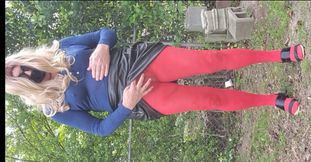 Cd walk outdoors. Piss my pantyhose, feet and shoes.