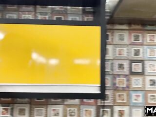 Bizarre squirting orgasmo com dois pau - Free