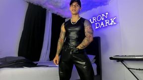 Aron Dark Private Show