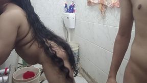 Bhabhi Ji Ne Shower Mein Mera Lund Pakad Liya  Bathroom Fuck Hindi Audio