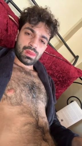 Gay Gooner Cums Hard on Face in 44 Seconds Flat