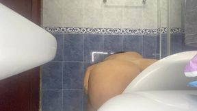 Public Bathroom Gym Girls Jet