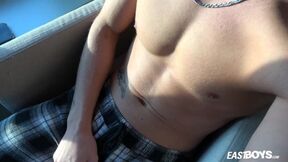 EastBoys - Muscle boy Tommy Gold jerks his big cock