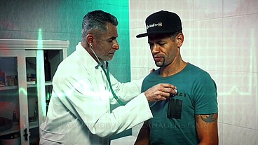 Doutor cavalao arrombou seu colega de trabalho o Douro Mauro no consultório da Profanos