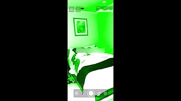Lavador de Baños finge que no le gusta, pero al final no resiste las ganas de follar