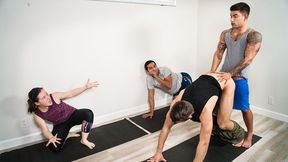 Yoga Instructor Vadim Barebacks Dante - From Str8 toGay