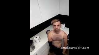 AUSSIE AMATEUR STRIP DOWN AUDITIONS FOR AMATEURS DO IT PORN SHOOTS 4